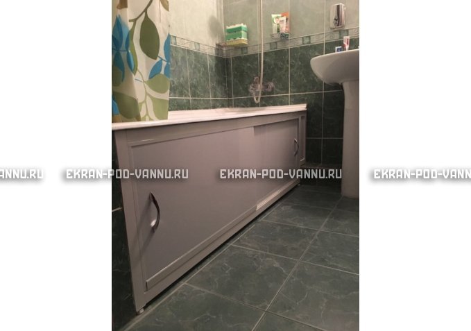 Экран  EUROPLEX Роликс белый с вставкой – купить по цене 10400 руб. в интернет-магазине в городе Пенза картинка 2